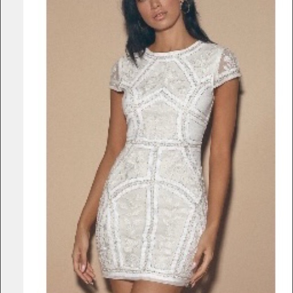 XS White embroidered Lulus dress